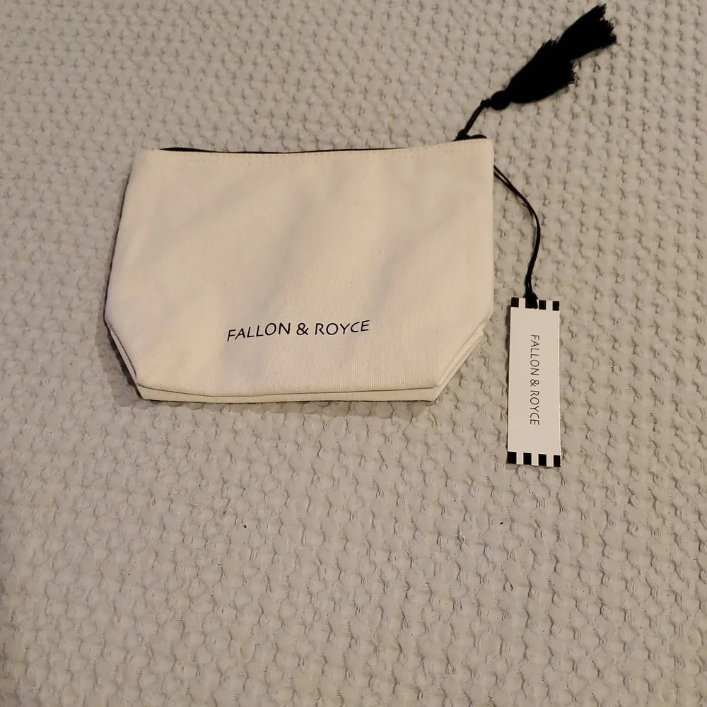 #Wifey Cosmetic Bag (28)
